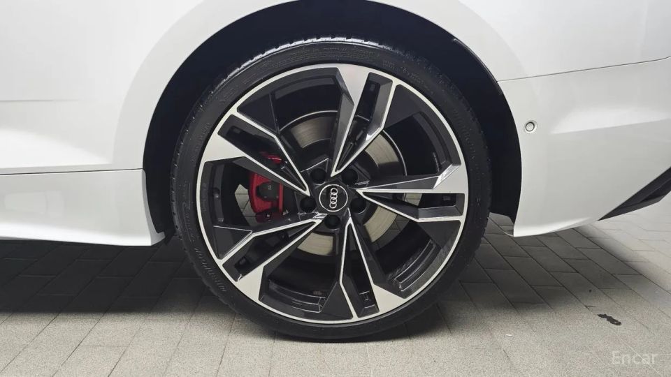 Audi S5