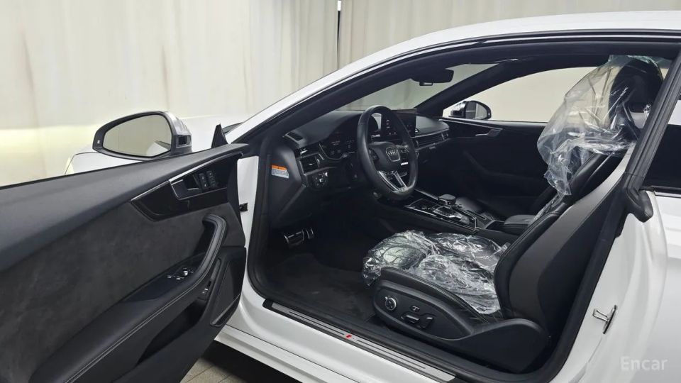 Audi S5