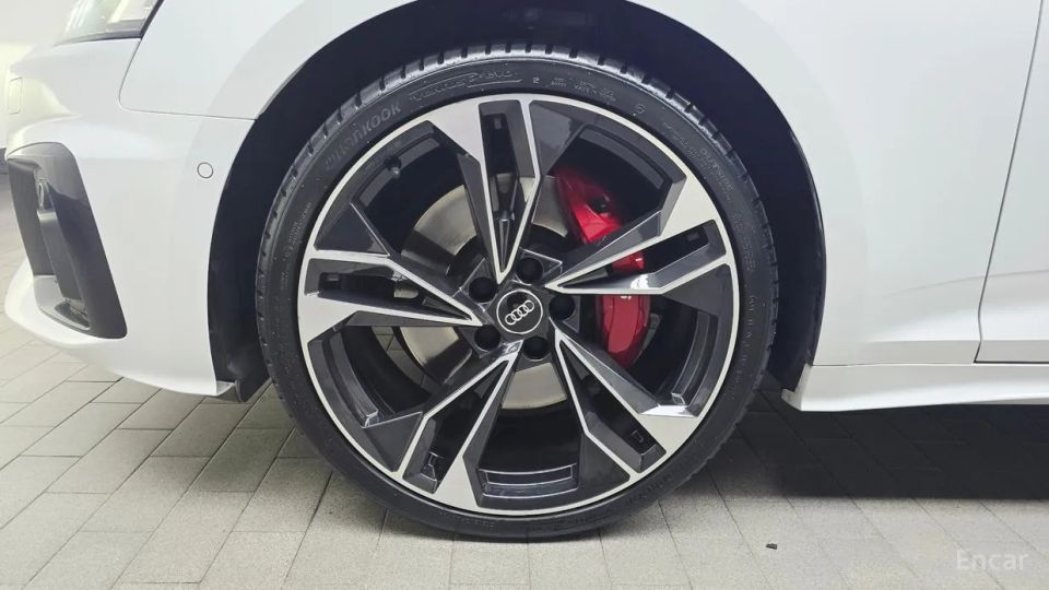 Audi S5