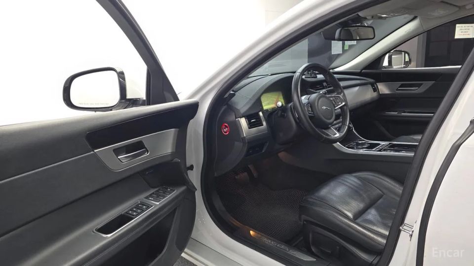 Jaguar xf