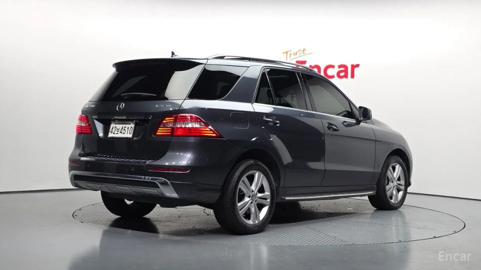 Mercedes-Benz M-class