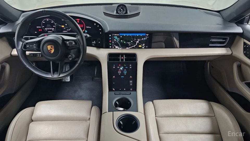 Porsche Taycan