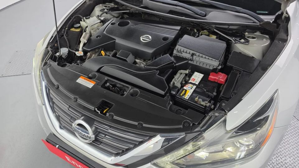 Nissan altima