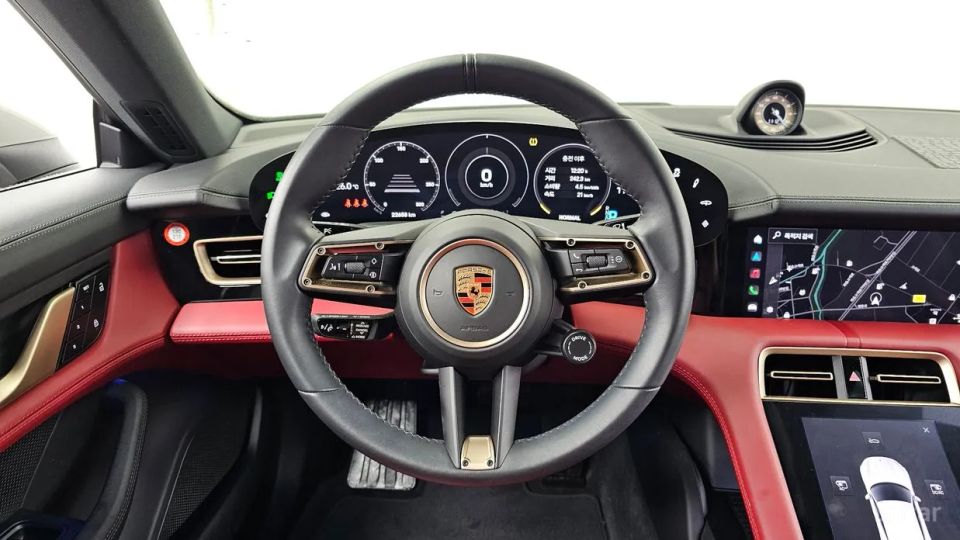 Porsche Taycan