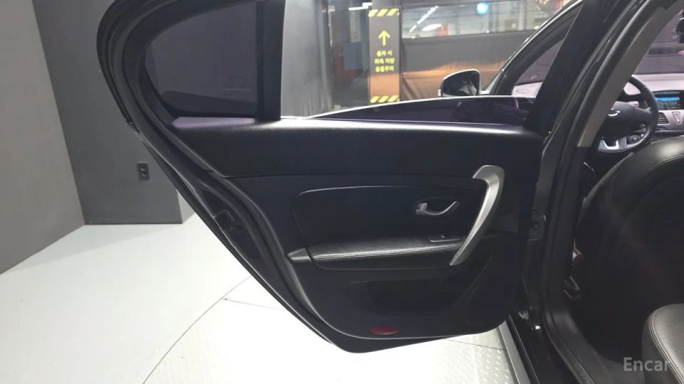 Renault-KoreaSamsung SM5