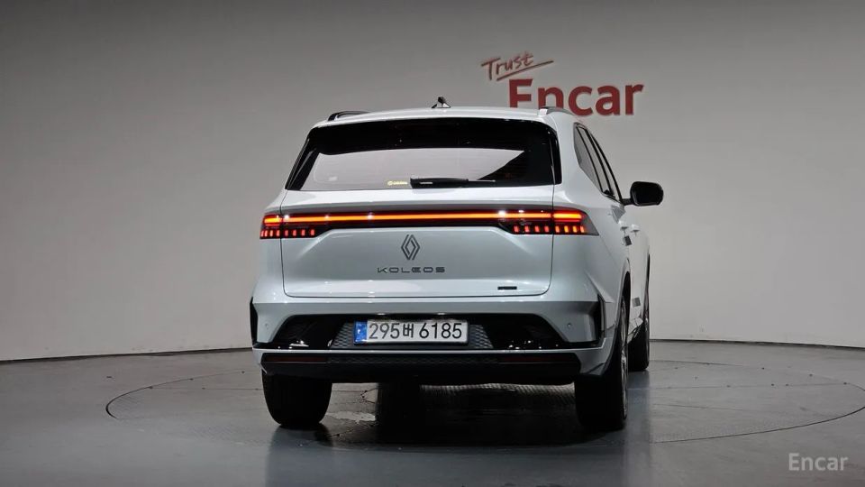 Renault-KoreaSamsung Grand Koleos