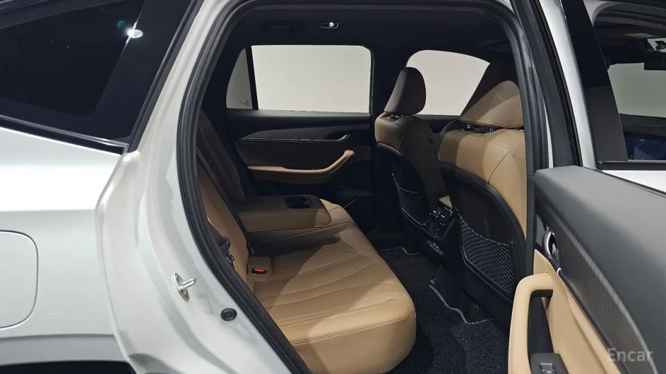 Renault-KoreaSamsung Grand Koleos