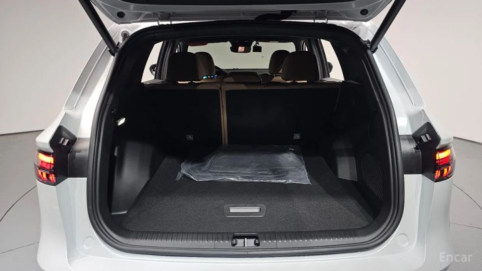Renault-KoreaSamsung Grand Koleos