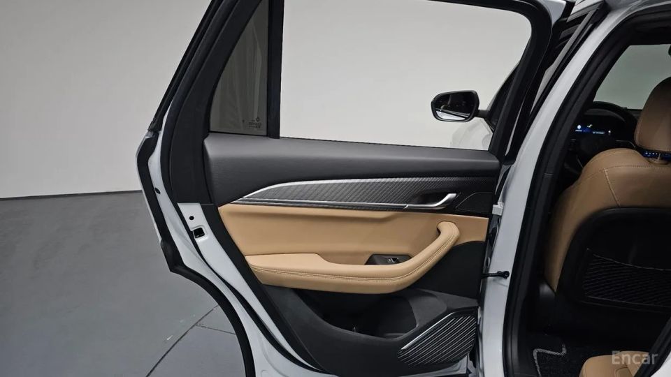 Renault-KoreaSamsung Grand Koleos