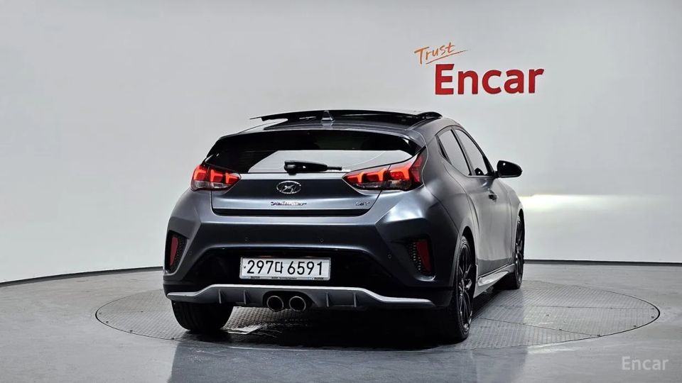 Hyundai Veloster