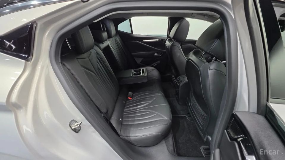 Citroen-DS DS4