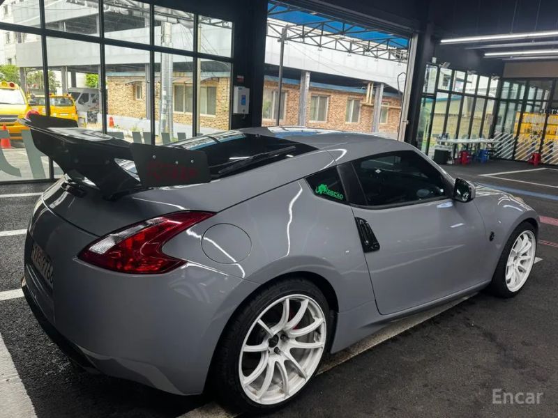 Nissan 370Z