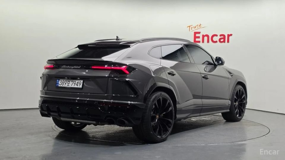 Lamborghini urus