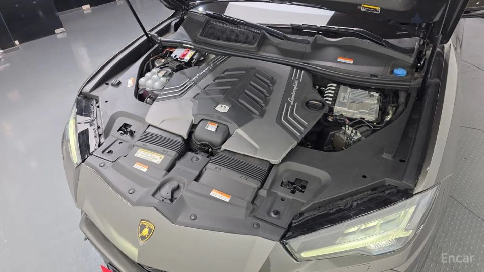 Lamborghini urus