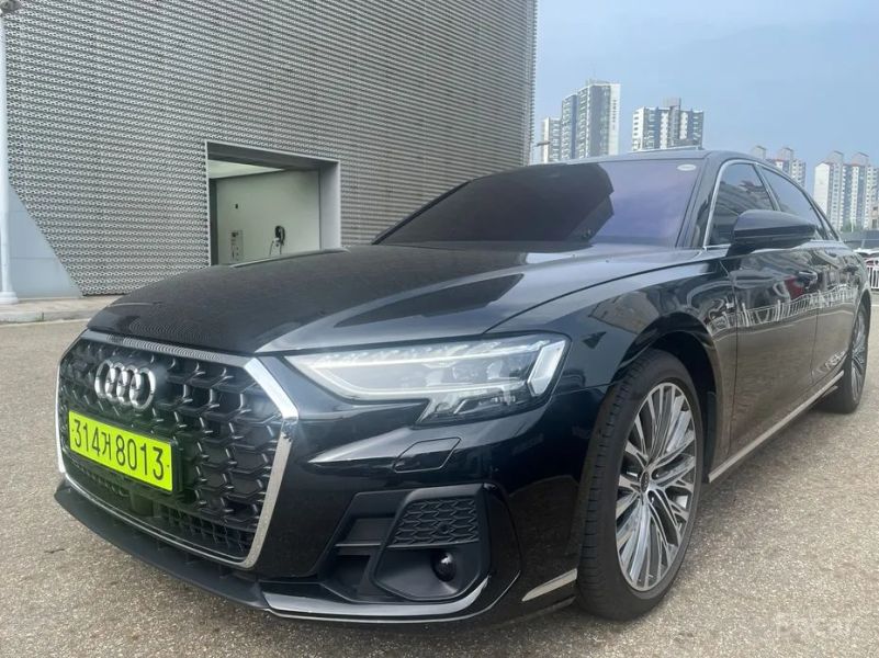 Audi A8