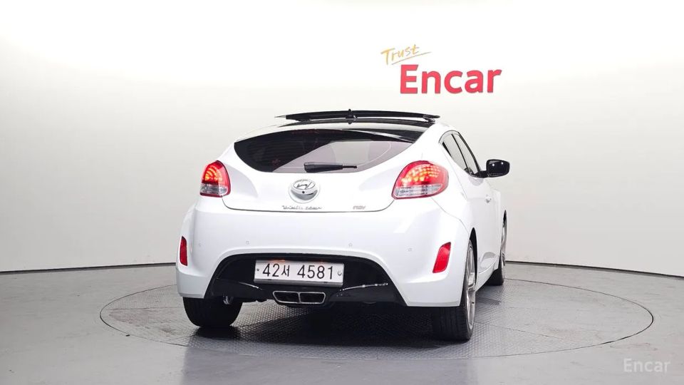 Hyundai Veloster