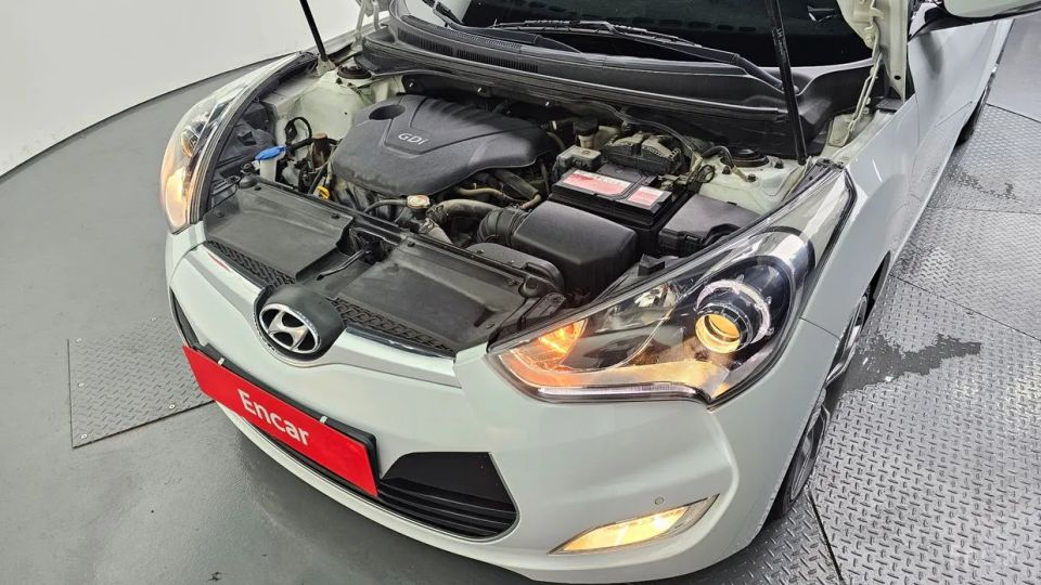 Hyundai Veloster