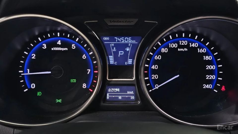 Hyundai Veloster