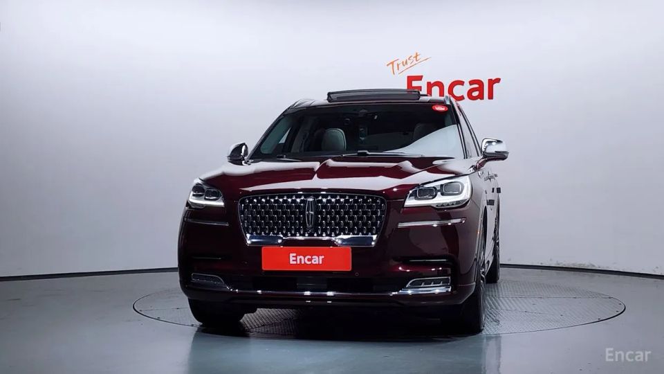 Lincoln Aviator