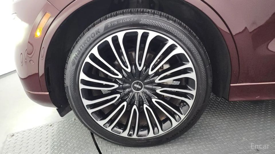 Lincoln Aviator