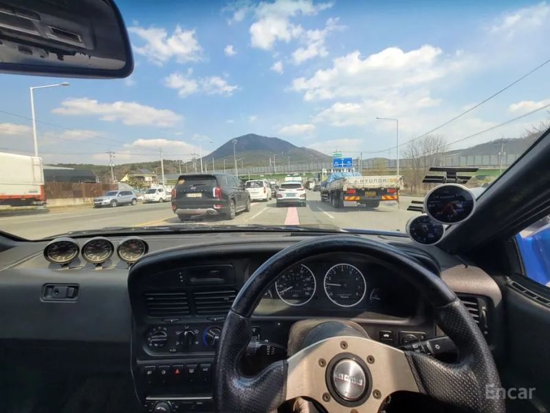 Hyundai Scoupe