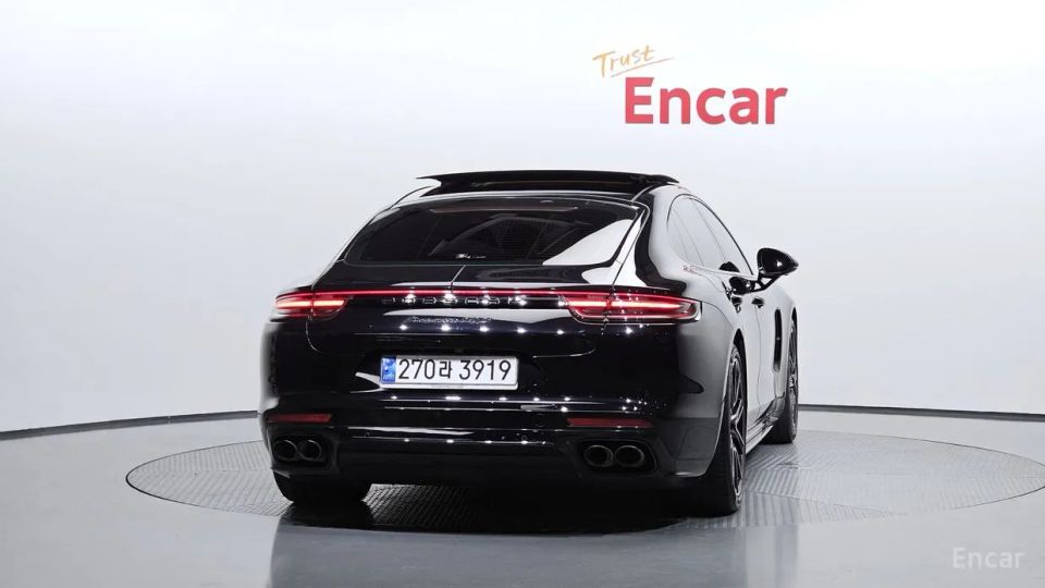 Porsche Panamera