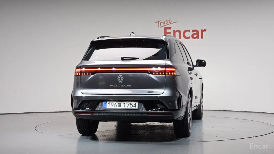 Renault-KoreaSamsung Grand Koleos