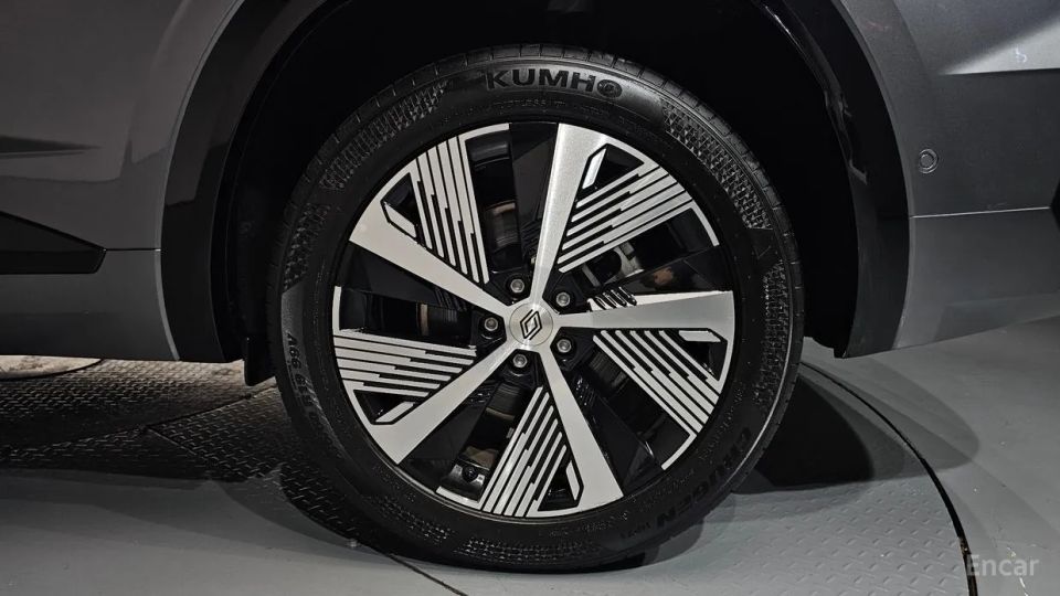 Renault-KoreaSamsung Grand Koleos