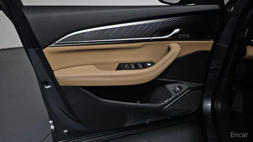Renault-KoreaSamsung Grand Koleos