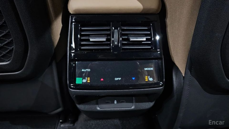 Renault-KoreaSamsung Grand Koleos