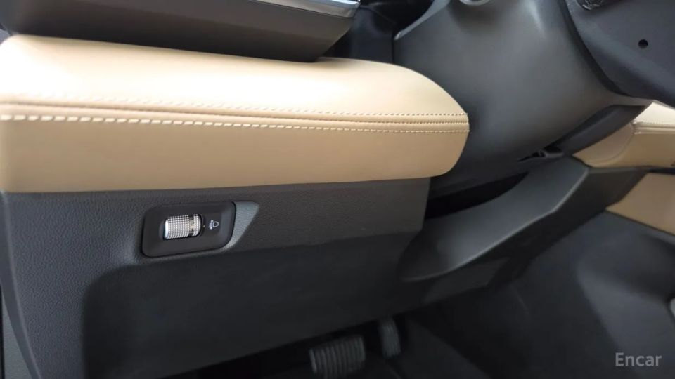 Renault-KoreaSamsung Grand Koleos