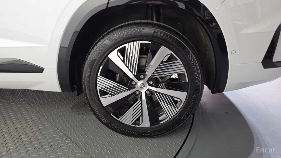 Renault-KoreaSamsung Grand Koleos