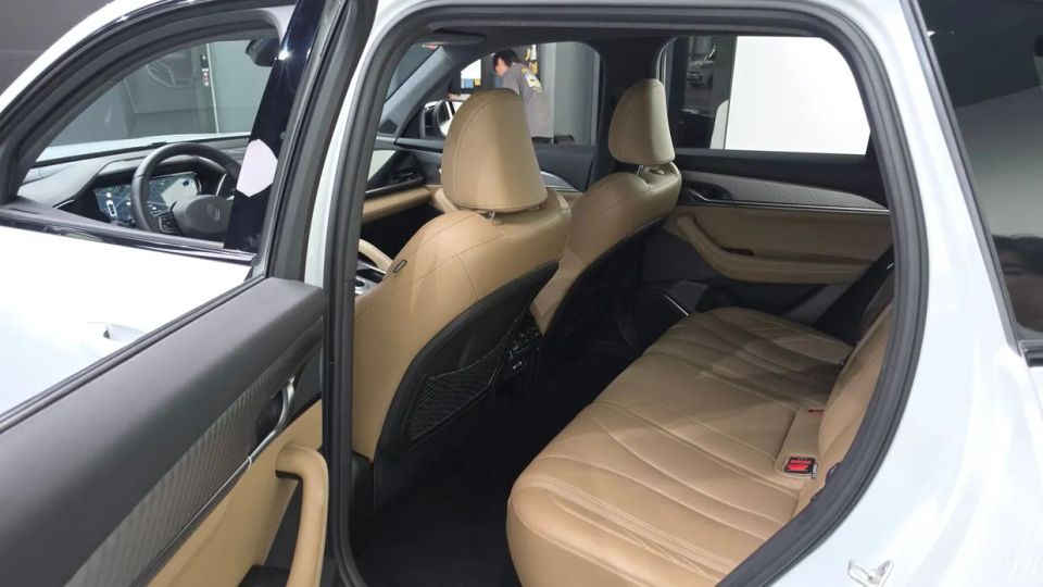 Renault-KoreaSamsung Grand Koleos