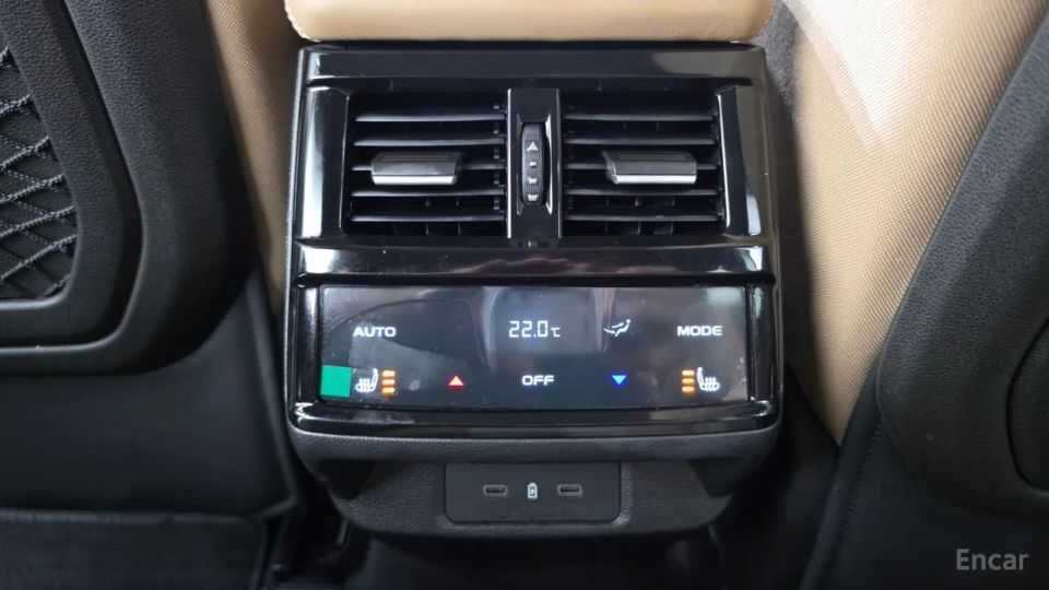 Renault-KoreaSamsung Grand Koleos