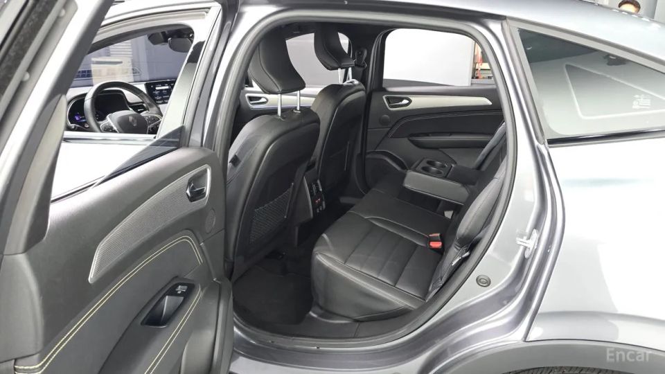Renault-KoreaSamsung Arkana