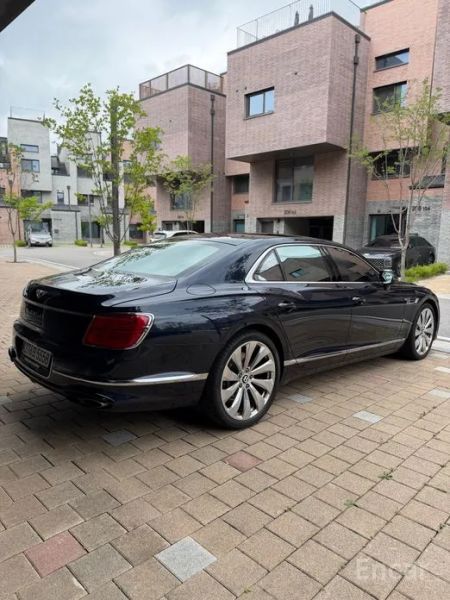 Bentley Flying Spur