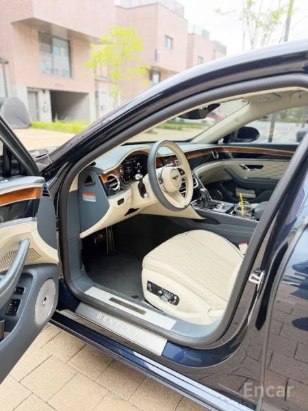 Bentley Flying Spur