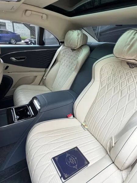 Bentley Flying Spur