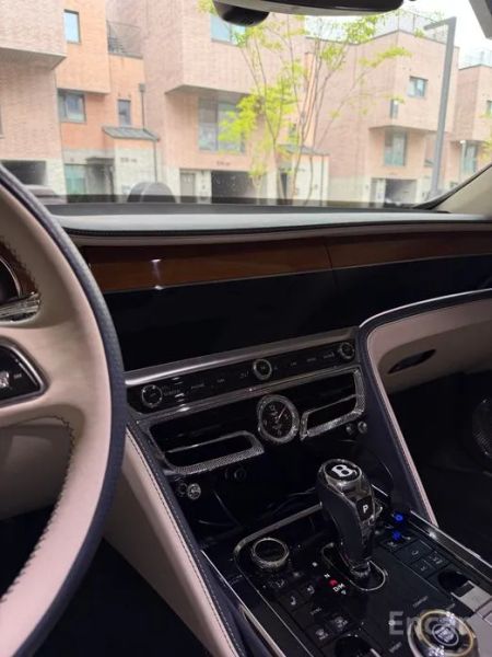 Bentley Flying Spur