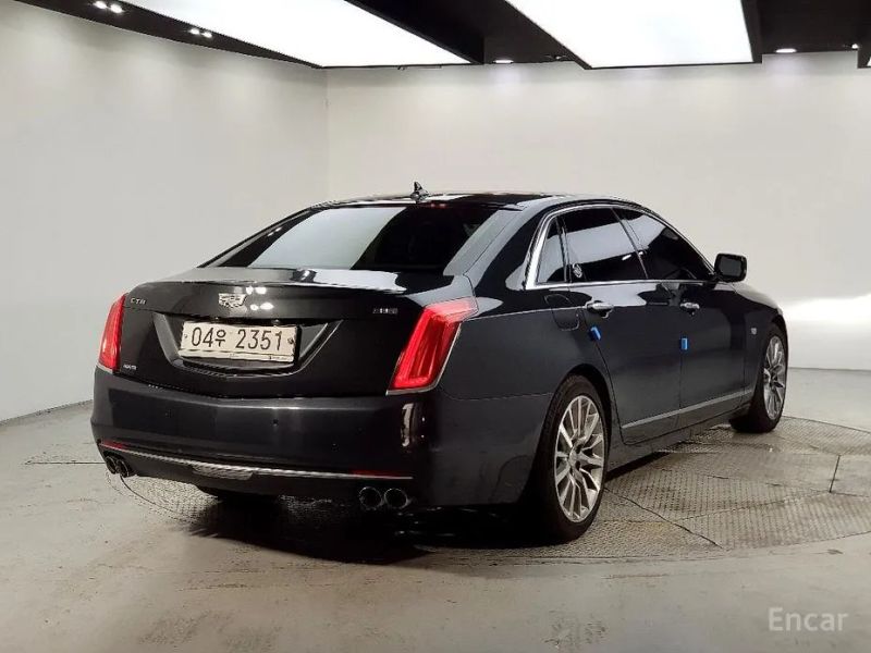 Cadillac CT6