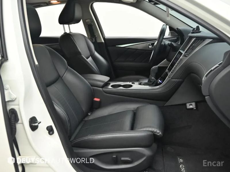 Infiniti Q50