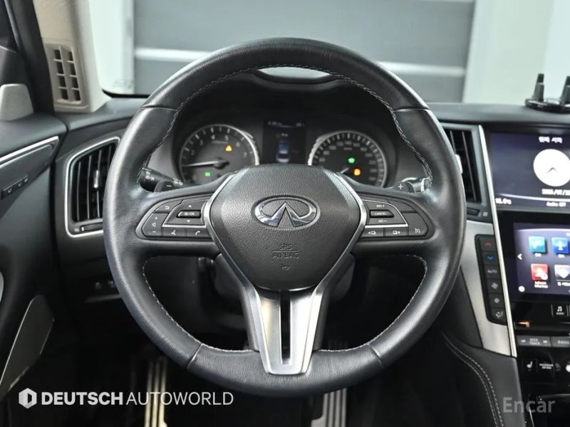 Infiniti Q50