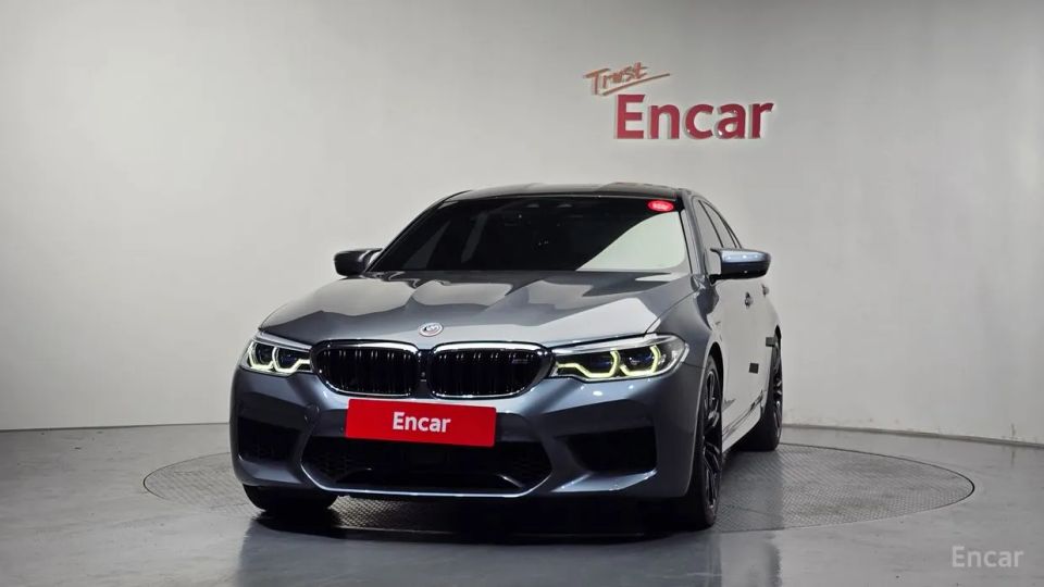 BMW M5