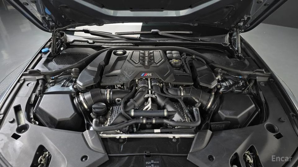 BMW M5