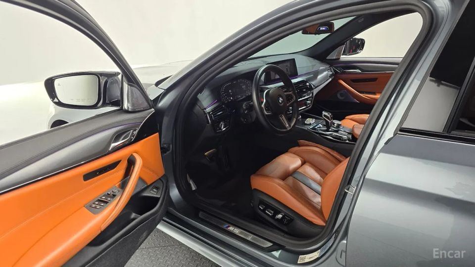 BMW M5
