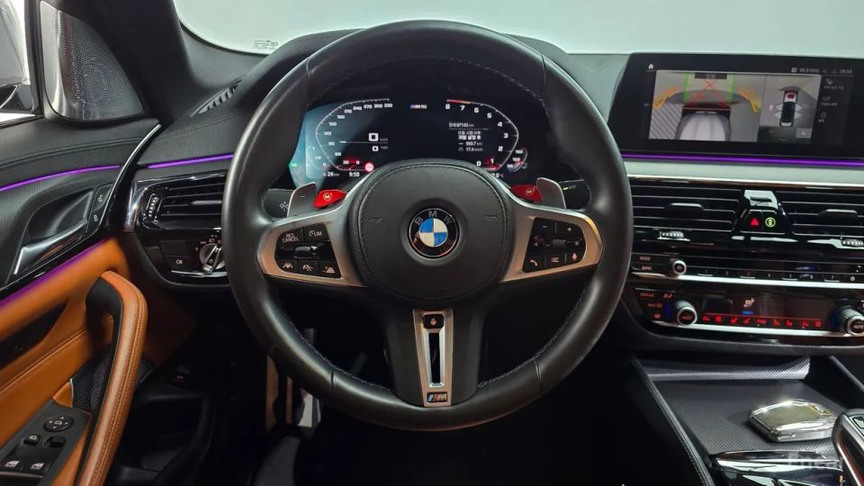 BMW M5