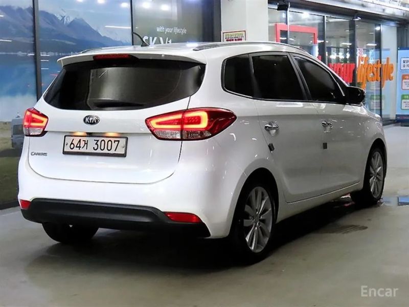 Kia Carens