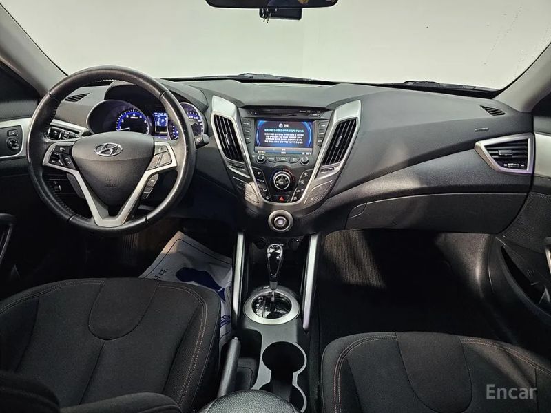 Hyundai Veloster