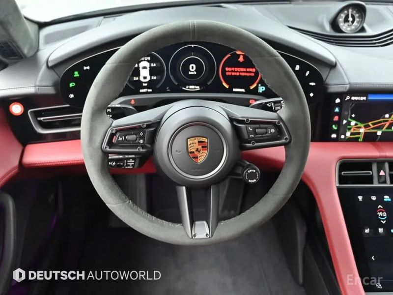 Porsche Taycan