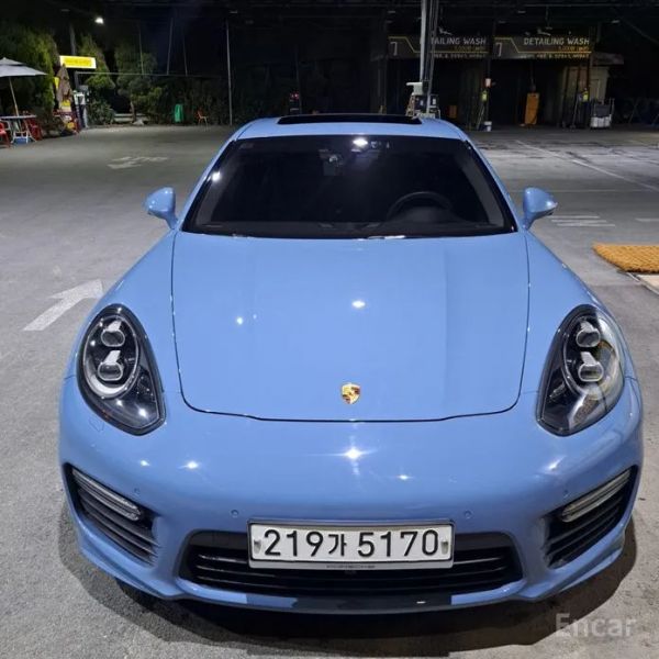 Porsche Panamera